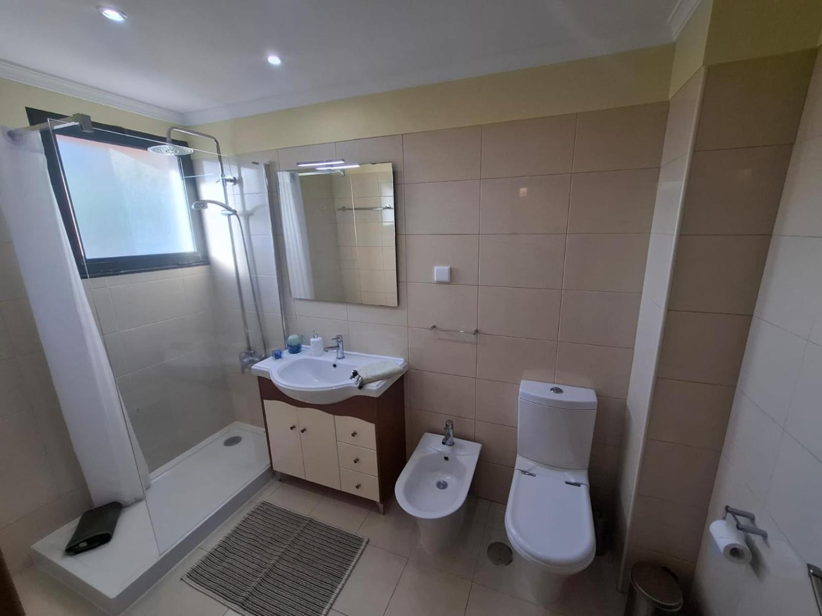 Cozy And Bright Apartment Machico  Exteriér fotografie