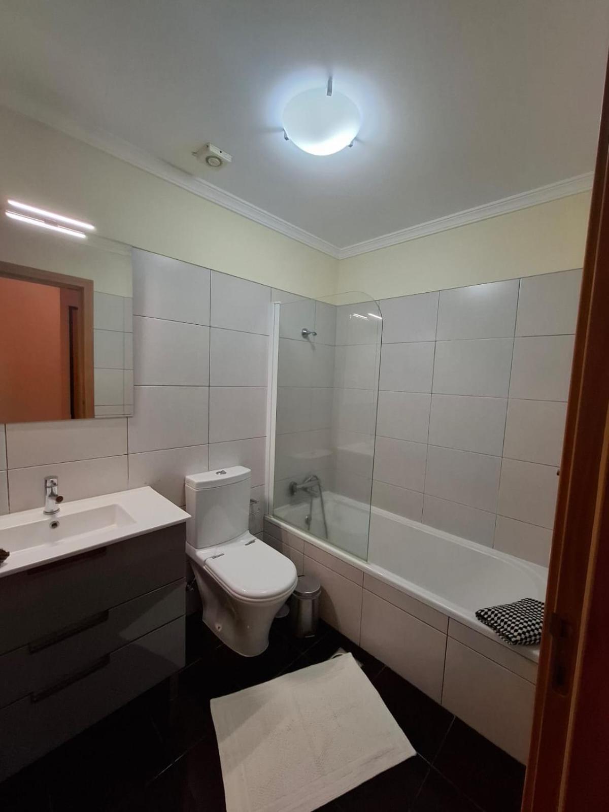 Cozy And Bright Apartment Machico  Exteriér fotografie